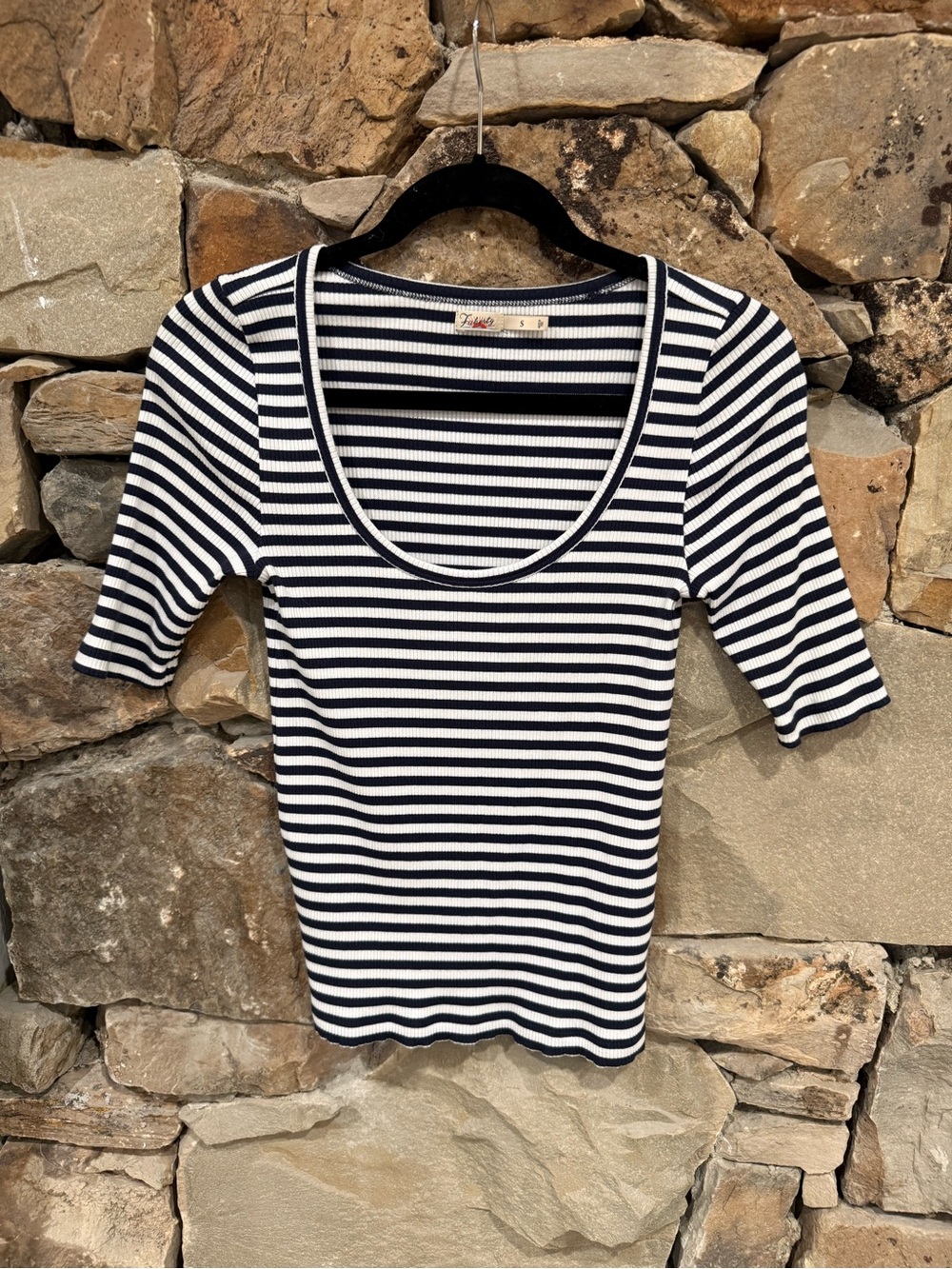 Faherty Navy and White Striped Scoop Neck Short Sleeve Top